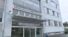 Otec dvoch detí zomrel po banálnej operácii ucha v Nitre. Súd rozhodol, že na vine bola nemocnica