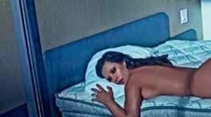 Kim Kardashian ukazuje jej obľúbenú sexuálnu polohu