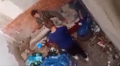 Nechutná zábava siedmakov: Deti si nakrútili, ako napadli bezdomovca