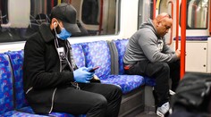 Už aj v Anglicku budú povinné rúška. Výnimku budú mať iba malé deti