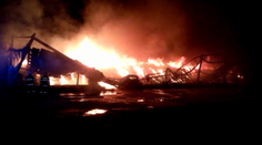 Poplach v Sládkovičove. Ohnivé peklo  zamorilo celé mesto.