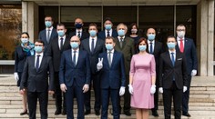 Mesiac novej vlády očami odborníkov: Zatiaľ to vyzerá na jeden zásadný problém