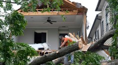Houstonom sa prehnali ničivé búrky, vyžiadali si sedem obetí