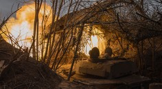 Rusi pokračujú v tlaku v oblasti Avdijivky. Ukrajinci hlásia, že odrazili 14 útokov na dedinu Lastočkyne