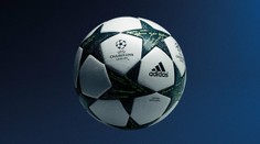 Takto vyzerá nová lopta pre Ligu majstrov, dizajn spestrili futbalové hviezdy