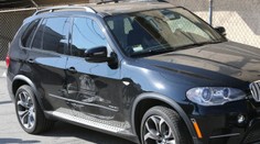 Typická žena za volantom? Speváčka si takto zničila auto