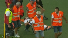 VIDEO: Mrazivá scéna zo zápasu v Trnave. Po súboji zostal nevládne ležať na zemi hráč hostí
