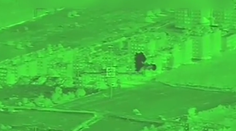 VIDEO: Izraelské pozemné sily v noci opäť vstúpili do Gazy a útočili na ciele Hamasu