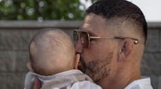 Rastie malý bojovník? Malý Attila je celý otec!