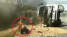 Stáli pri nich všetci svätí: Matka so synom prežili hrôzostrašnú zrážku kamiónov