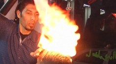 Nechali by ste si vlasy vysušiť horákom? V Gaze je to bežná rutina