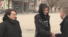 Ukrajinskú rodinu s vážne chorou dcérou prichýlili v domčeku v Nových Zámkoch