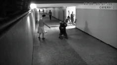 Chcel ju okradnúť. Nevzdala sa a bojovala ako levica