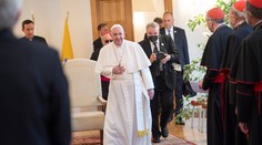 Krásne gesto pápeža počas stretnutia s jezuitmi