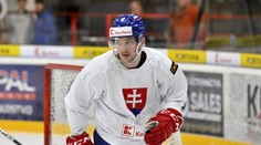 Ďalší Slovák s kontraktom v NHL. Okuliar podpísal nováčikovskú zmluvu s Floridou