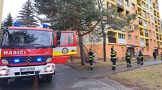 V bytovke v Poprade horelo. Jednu osobu previezli do nemocnice