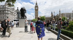 Nový fenomén po brexite. Toto robia nespokojní Briti