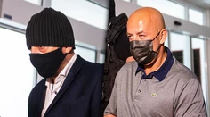 Pre exšéfa kontrarozviedky SIS a expolicajta žiada prokurátor 11 rokov za prijatie úplatku