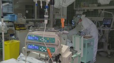 Exkluzívne z ARO: Pacienti na kyslíku hovoria, že covid neexistuje. Viacero lekárov to už vzdalo