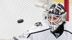 Peter Budaj sa stal trénerom brankárov Anaheimu