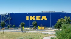 Ak máte doma toto zrkadlo, okamžite ho zveste, vyzýva IKEA. Hrozí, že spadne zo steny