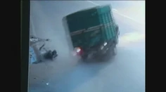 Muža, ktorého zrazilo nákladné auto nechali vykrvácať a ešte mu ukradli mobil
