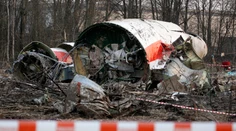 Šokujúce zistenie poľských vyšetrovateľov: Na palube vládneho špeciálu údajne vybuchla bomba