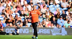 VIDEO: Mourinho v netradičnej úlohe brankára. Za čo dostal žltú kartu?