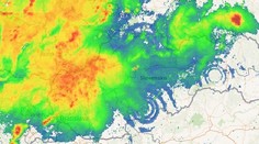 Slovensko zasiahla silná búrková línia, v Rakúsku sa vytvorila ďalšia