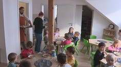 Roman zabuchol dvere za špičkovou michelinskou kuchyňou, teraz varí škôlkarom