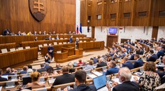 Hlasovanie v Národnej rade už funguje. Po kybernetickom útoku ho čaká ešte test