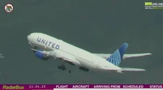 VIDEO: Boeingu 777 pri vzlietaní odpadla pneumatika, pri dopade zničila auto. Lietadlo sa muselo vrátiť