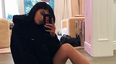 Kylie Jenner má miestnosť iba na kabelky. Z ich hodnoty dostanete závrat