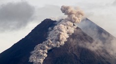 Sopka Merapi sa opäť prebudila k životu, vyvrhla rieku lávy