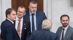 Očakáva sa špinavá a hnusná kampaň. Čo čaká Slovensko do dňa predčasných volieb?
