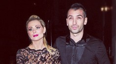 Bozky a hladkanie rozkroku! Manžela prsnatej modelky prichytili pri nevere