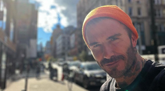 David Beckham ako svedok. Jeho otec sa v 73 rokoch oženil