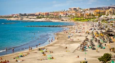 Tínedžerka (13) sa stratila na dovolenke na Tenerife. Našli ju doráňanú a znásilnenú