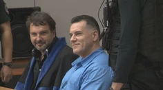 V miestnosti bol aj syn jednej z obetí. Mikuláš Černák hovorí, že ľutuje svoju minulosť a chce pomáhať mladým