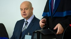 Rusko potvrdil, že bude týždeň v nemocnici. Pojednávanie v kauze zmenky pokračovalo bez neho