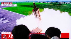 KĽDR zrejme pracuje na vypúšťaní balistických striel z mobilných zariadení