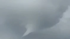 VIDEO: Na severe Talianska sa objavilo tornádo. Podľa odborníkov je to na toto obdobie zriedkavé
