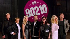 Legenda sa vracia! Nové zábery z Beverly Hills 90210, poznáme dátum štartu