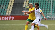 Grécky útočník Niarchos vymenil ViOn za DAC, Zlaté Moravce sa rozlúčili aj s Indonézanom Vikrim