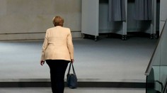 Merkelovej odchod Nemcov až tak nemrzí. Tento prieskum ju nepoteší