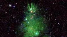 NASA zverejnila unikátnu snímku. Vo vzdialenom vesmíre objavila symbol Vianoc