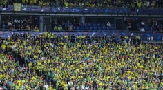 Bodné zranenia na chrbte? Pred zápasom zomrel fanúšik, jeho skupinu napadli priaznivci súpera