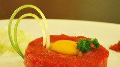 Máte radi tatarák? Toto sú jeho riziká