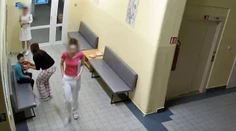 Adama nechali krvácať v nemocnici po operácii mandlí a skončil v kóme. Padli prvé obvinenia