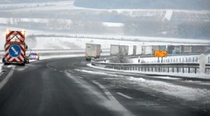 Autodopravcovia prerušili blokádu hraničného priechodu Vyšné Nemecké